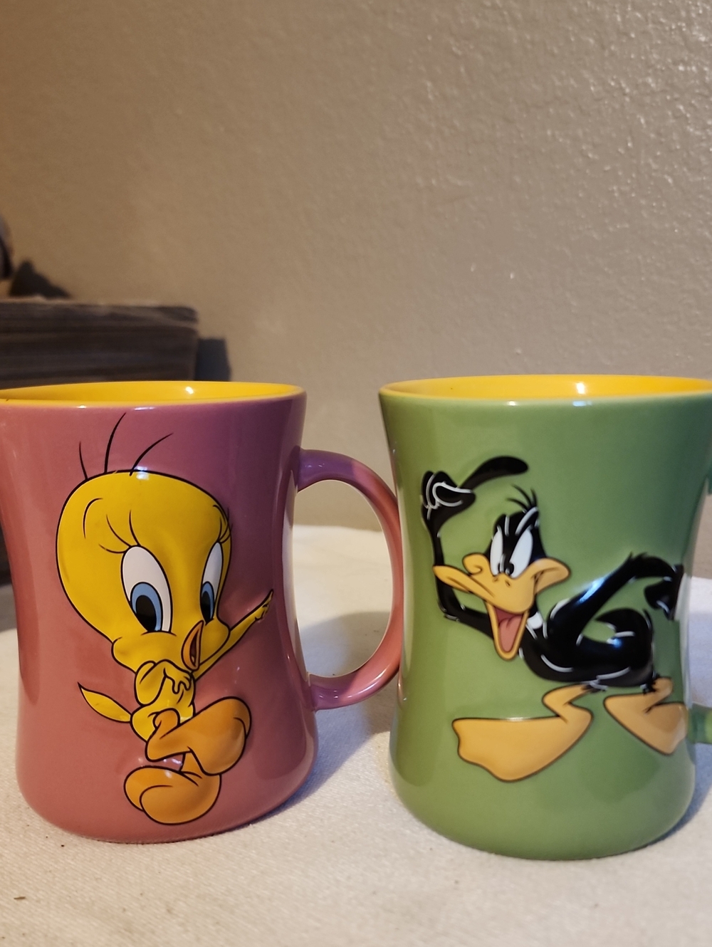 Warner Bros. Tweety Pink & Daffy Green Ceramic Mug Set